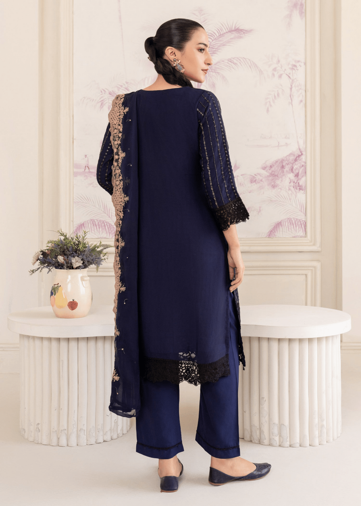 Midnight Elegance – Navy Blue Embroidered Kurta Set - Qalbi Loom