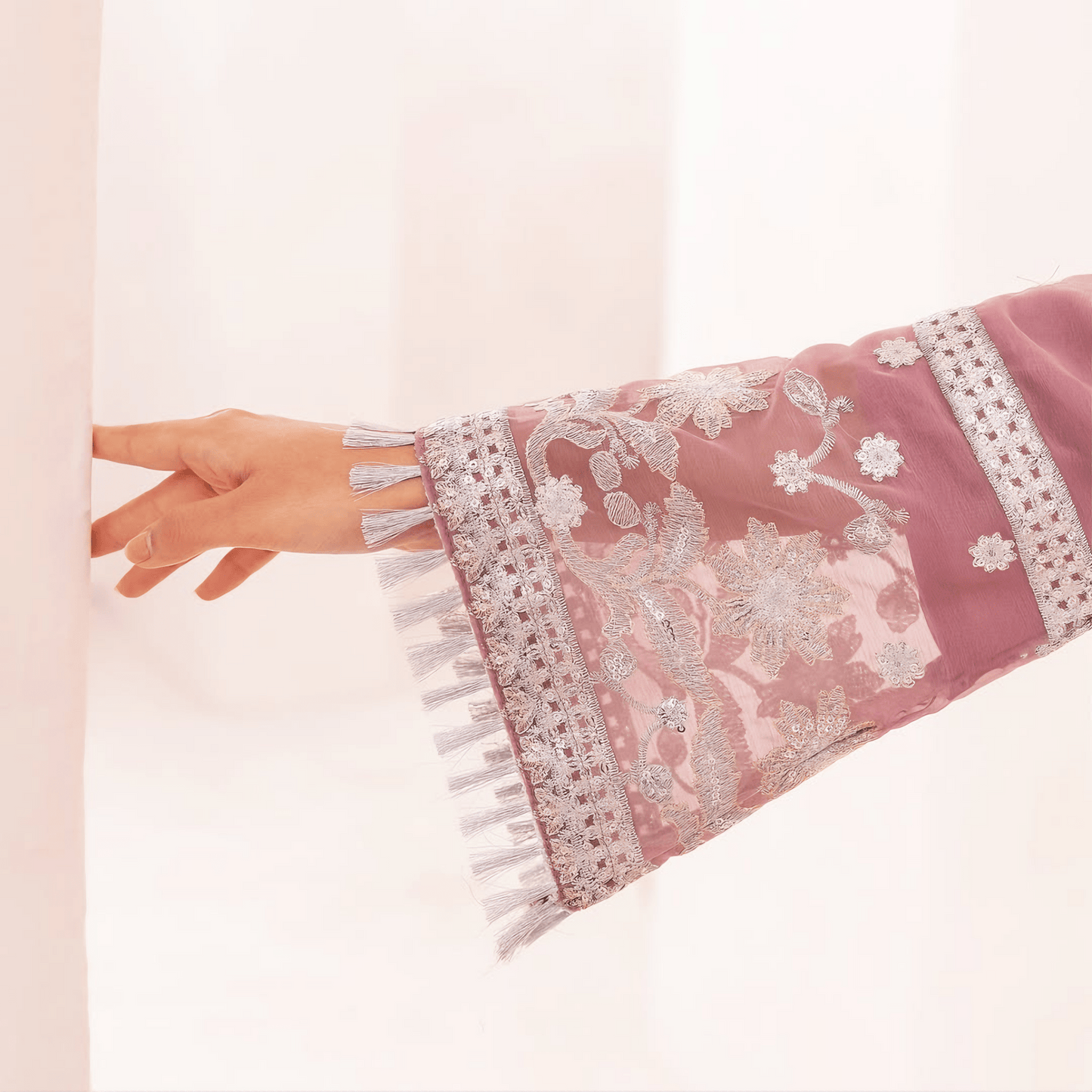 Noor Jahan – Embroidered Mauve Chiffon Set - Qalbi Loom