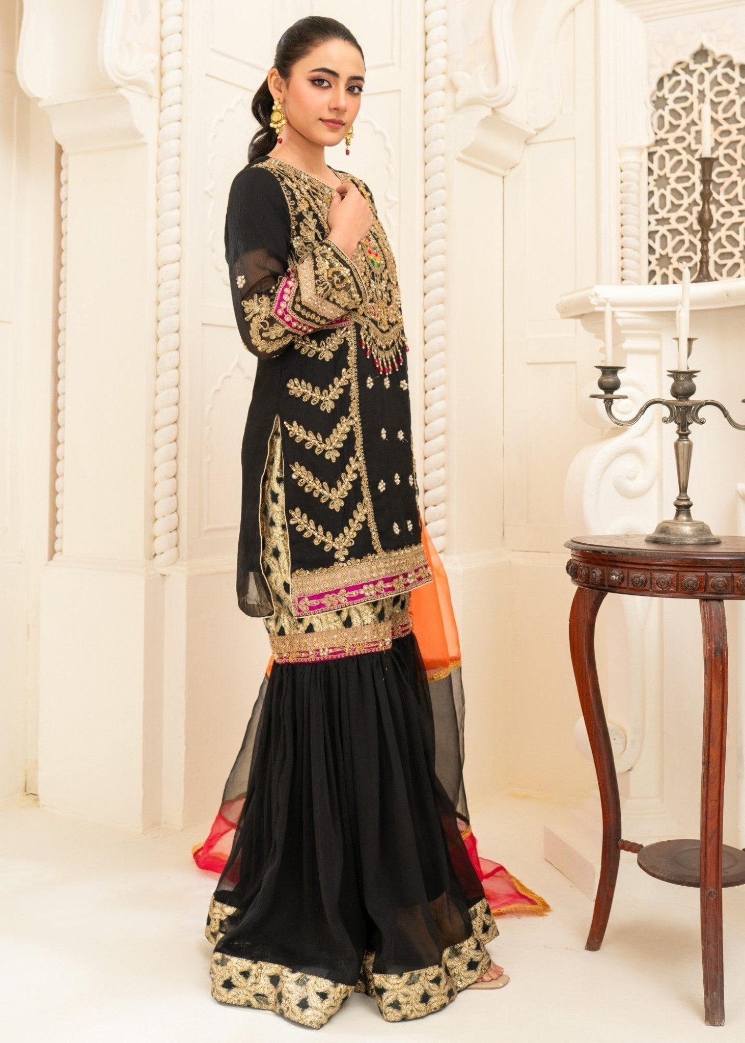 Dur - e - Fishan Luxe Gharara – Midnight Majesty - Qalbi Loom