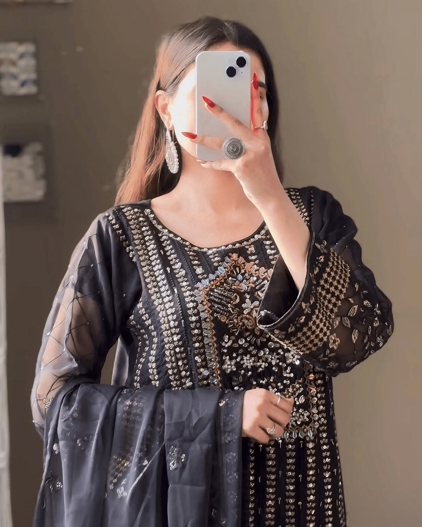 Mah - e - Mehr - Black Embroidered Chiffon Kurta Set - Qalbi Loom