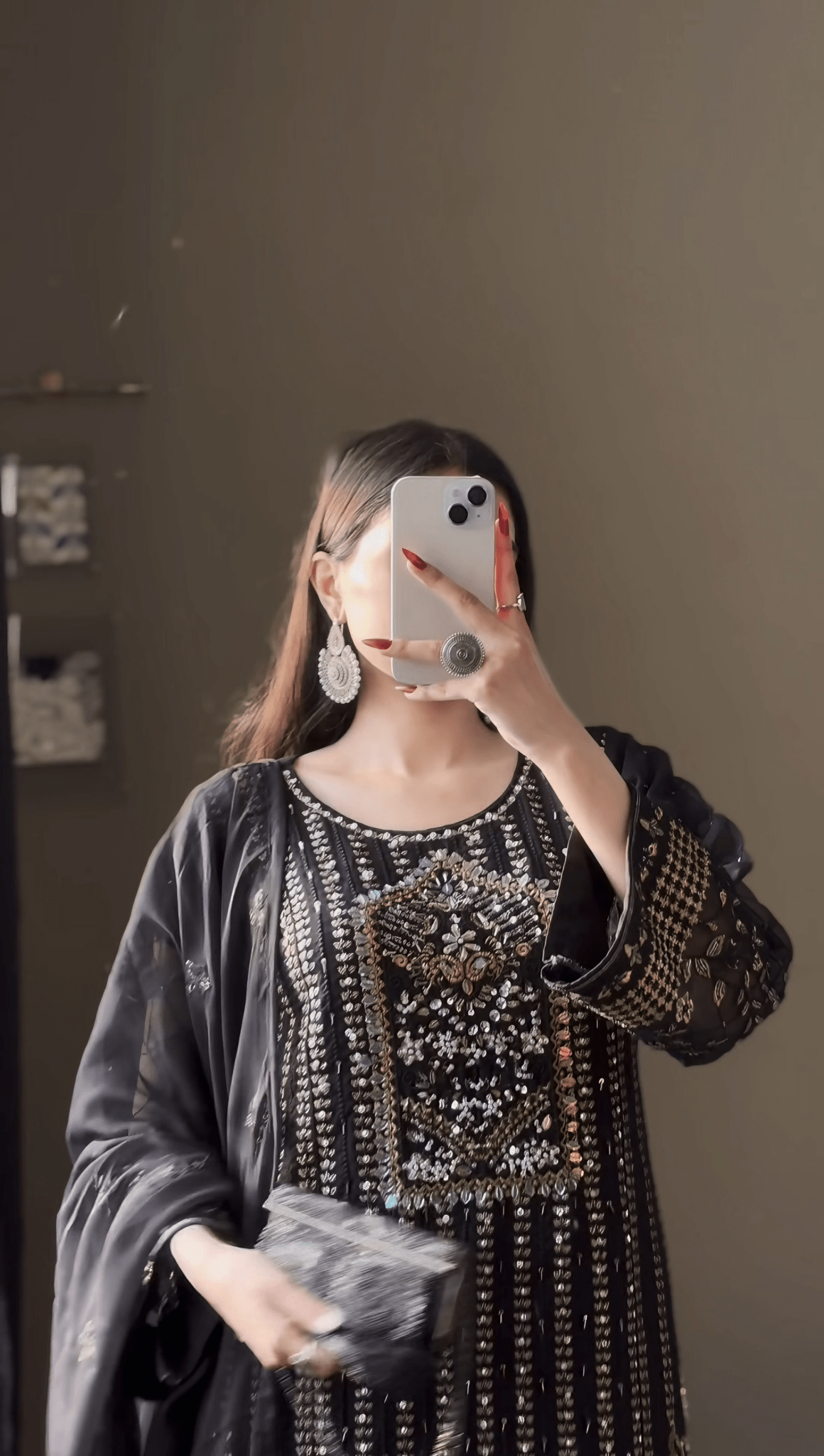 Mah - e - Mehr - Black Embroidered Chiffon Kurta Set - Qalbi Loom