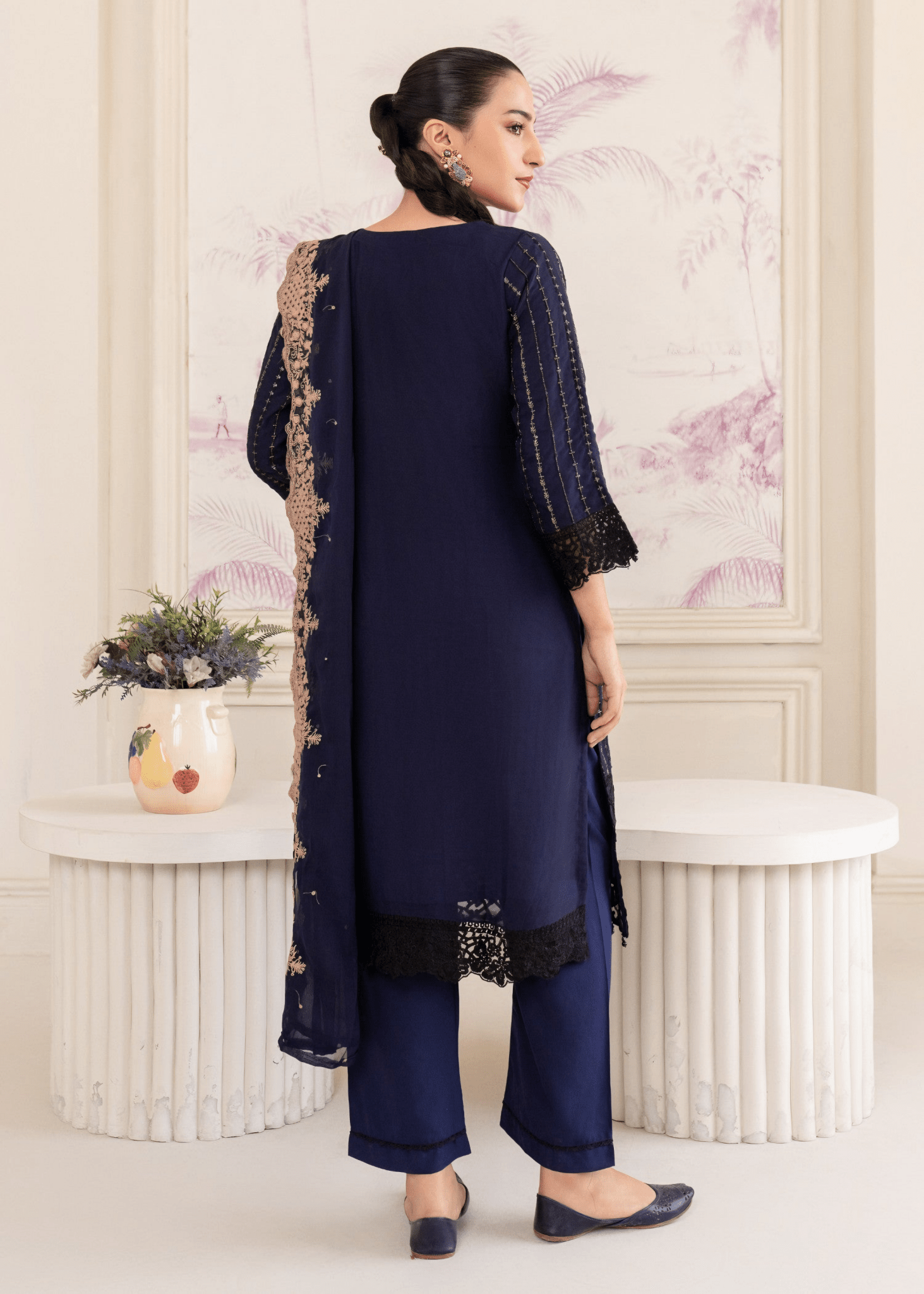 Midnight Elegance – Navy Blue Embroidered Kurta Set - Qalbi Loom