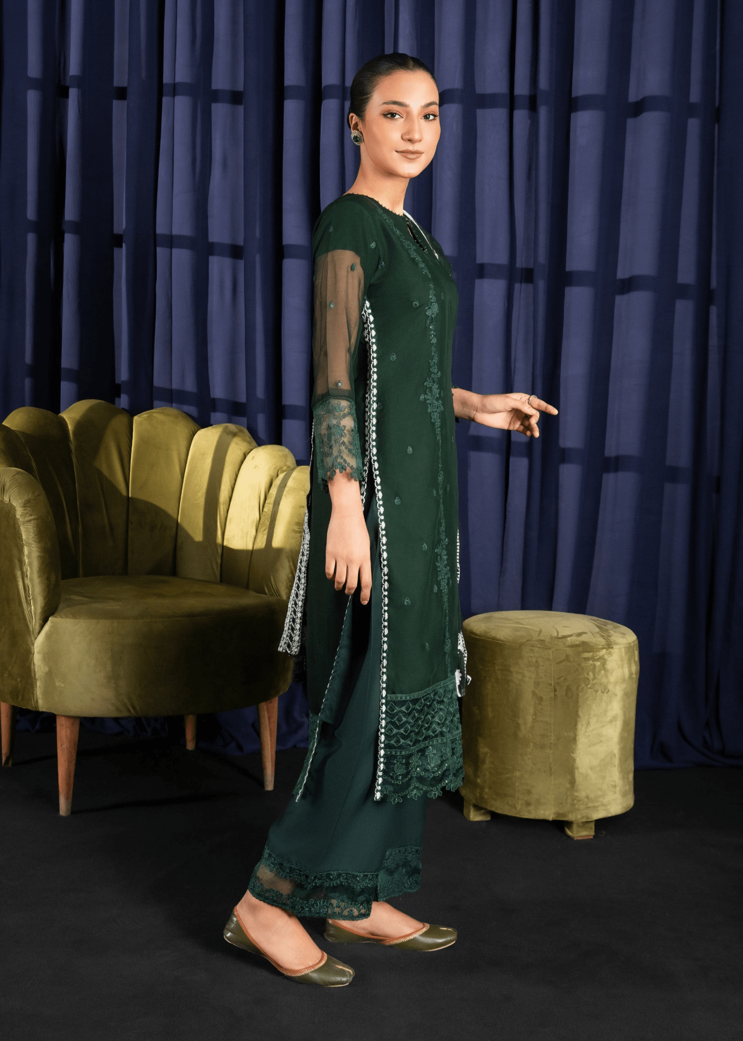Noor Jaan – Embroidered Bottle Green Chiffon Set - Qalbi Loom