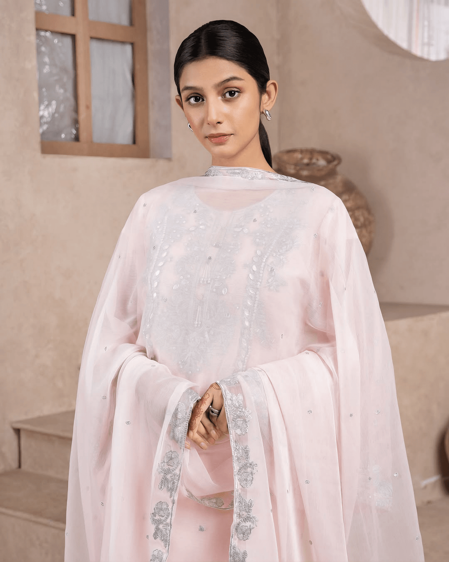 Zayna – Baby Pink Silver Embroidered Chiffon Suit - Qalbi Loom