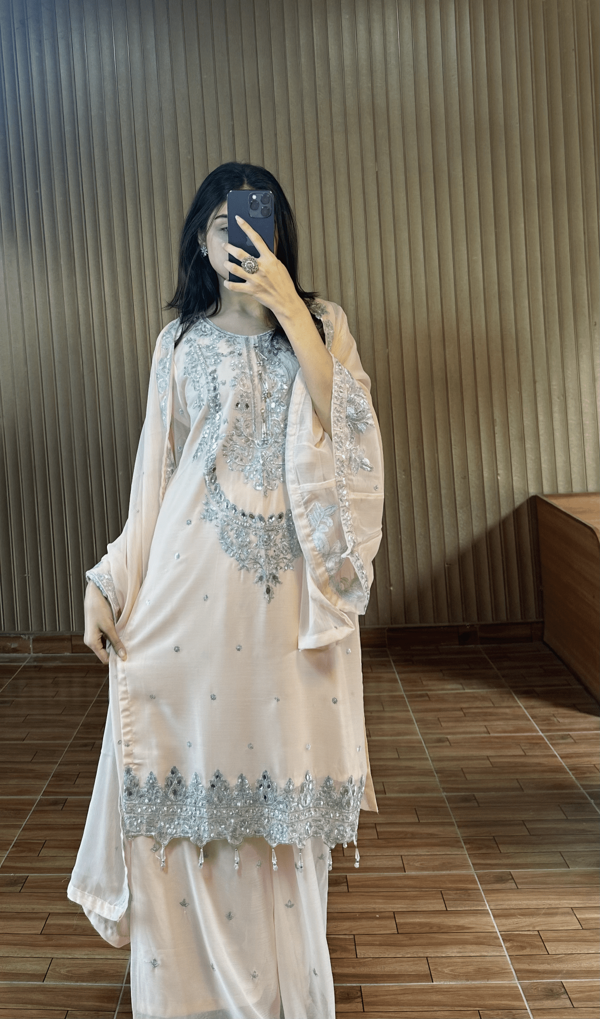 Zayna – Baby Pink Silver Embroidered Chiffon Suit - Qalbi Loom